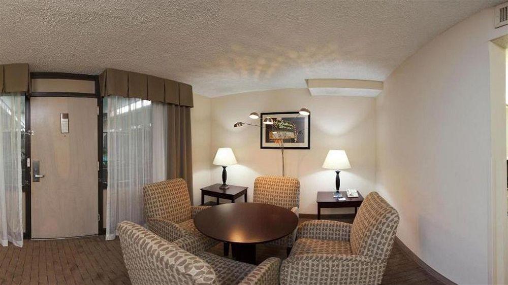 Holiday Inn Express Little Rock-Airport By Ihg Kültér fotó